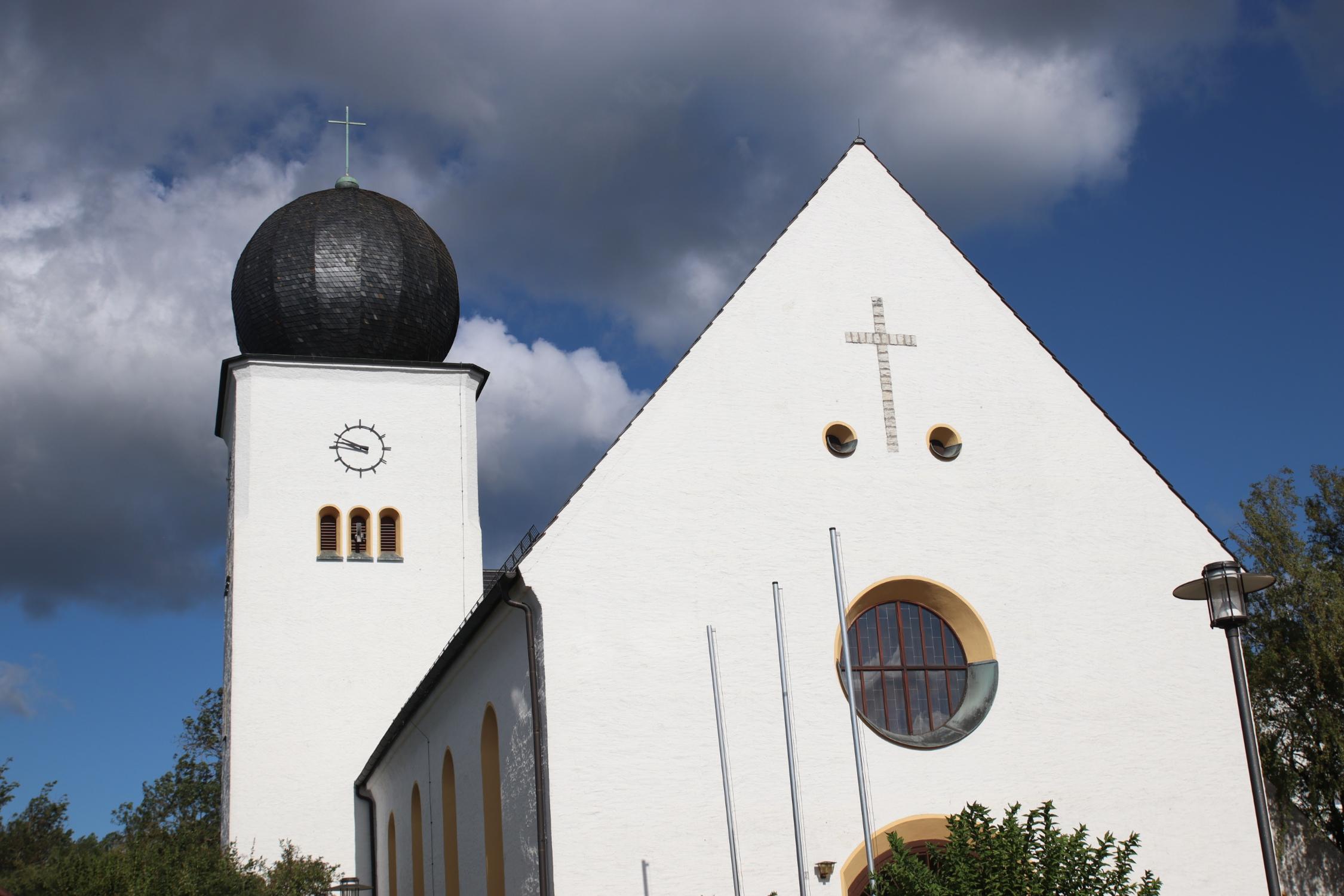 Pfarrkirche T